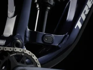 Fuel EX 8 GX AXS 24 Red 4
