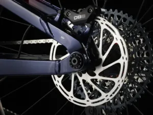 Fuel EX 8 GX AXS 24 Red 5