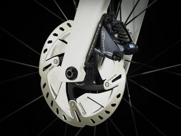 Madone SL 6 2022 White Black 10