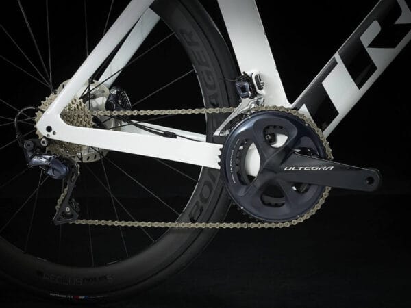 Madone SL 6 2022 White Black 11