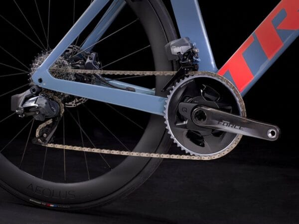 Madone SL 7 eTap 23 Blue 11