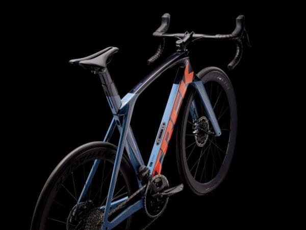 Madone SL 7 eTap 23 Blue 4