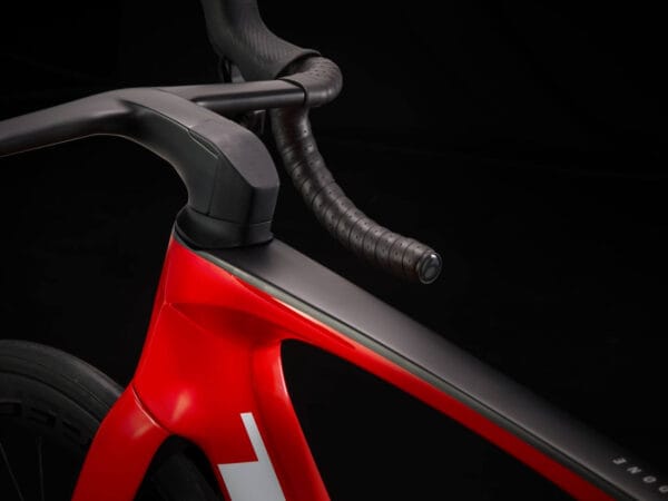 Madone SLR 6 eTap 23 Vip 7