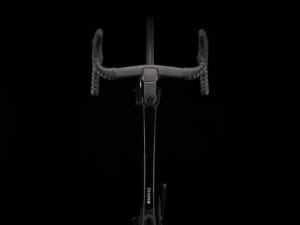 Madone SLR 7 2022 Black 9