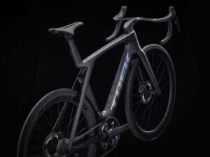 Madone SLR 7 23 Deep Smoke 4