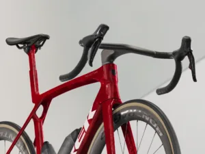 Madone SLR 7 Gen 8 Crystalline 5