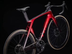 Madone SLR 9 23 Metallic Red Smoke 4