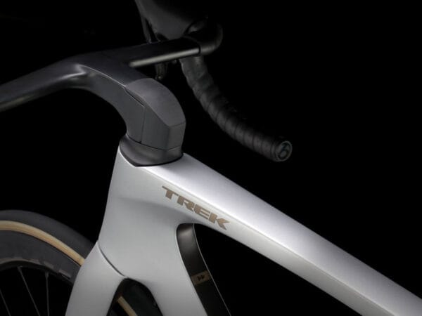 Madone SLR 9 eTap 23 Quick Silver 7