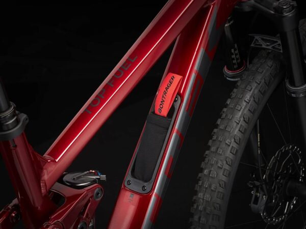 Top Fuel 8 XT 2022 Crimson 2