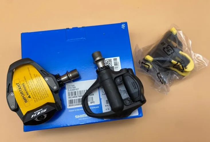file דוושת shimano 105 r700 פדל pd r7000 אופני כביש נעילה עצמית spd כולל קליטים sh11 cleats 10 דוושת shimano 105 r700 פדל pd r7000 אופני כביש נעילה עצמית spd כולל קליטים sh11 cleats 10